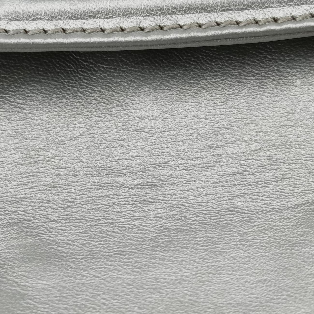 BAGUETTE Silver Leather 8BR600 Lot number unknownマンマバケット シルバー レザー 8BR600 製番不明