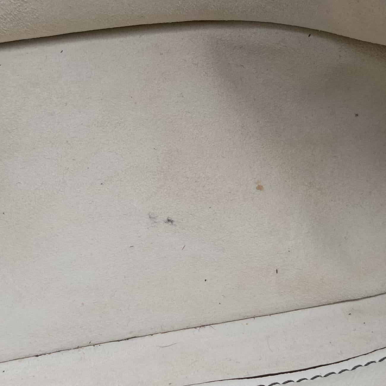 J'adior White leather 19-MA-1118ジャディオール ホワイト レザー 19-MA-1118