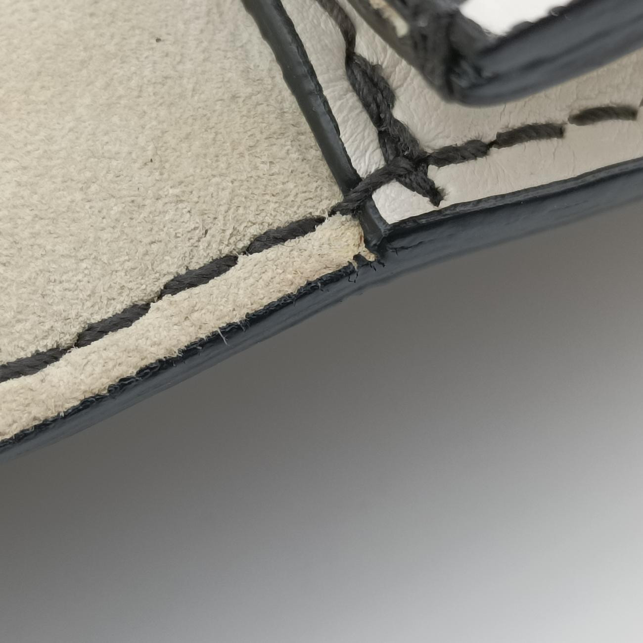 J'adior White leather 19-MA-1118ジャディオール ホワイト レザー 19-MA-1118