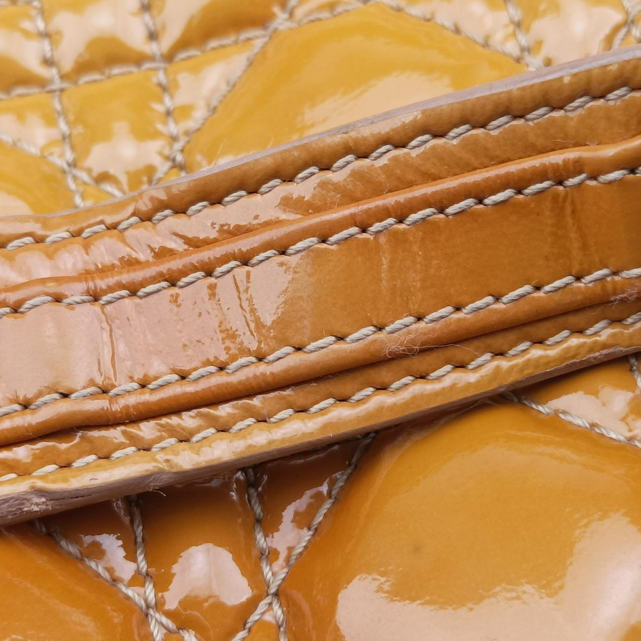 Cannage Dior Soft Yellow Patent 01-RU-1120ディオールソフト イエロー パテント 01-RU-1120