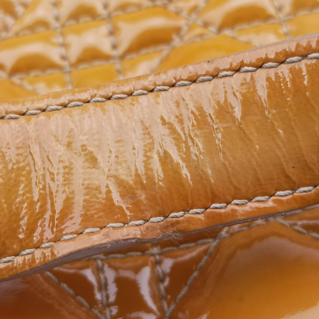 Cannage Dior Soft Yellow Patent 01-RU-1120ディオールソフト イエロー パテント 01-RU-1120