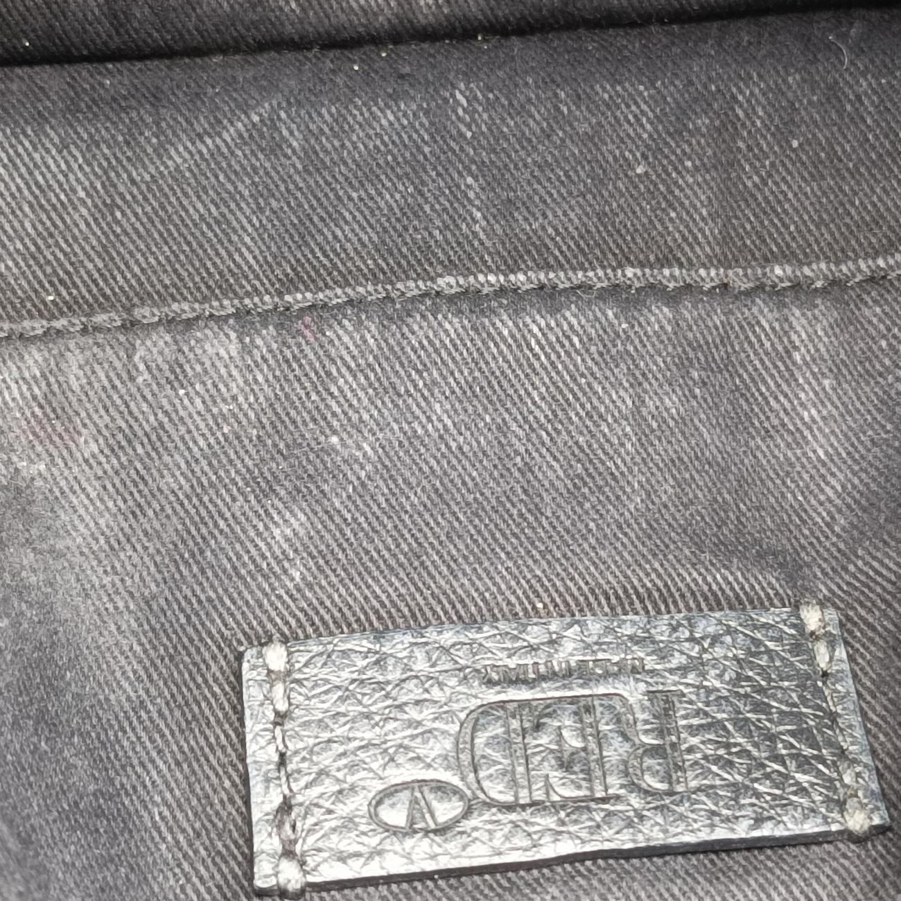 Textured Black Leather テクスチャード ブラック レザー 