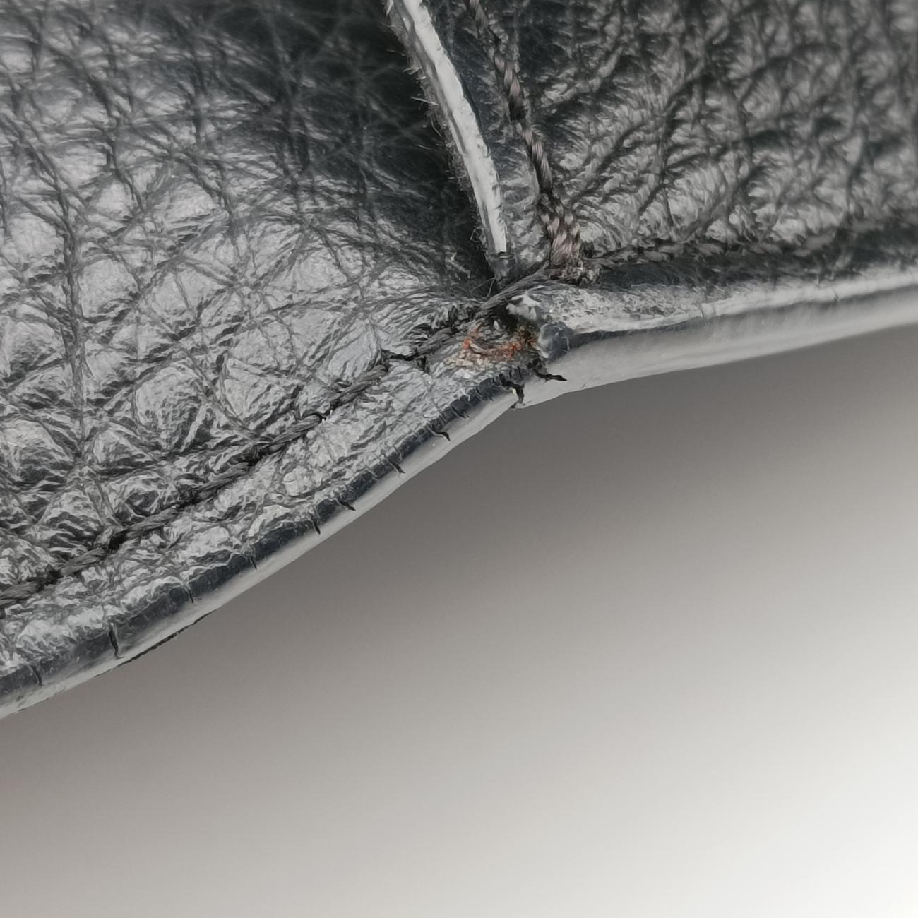 Textured Black Leather テクスチャード ブラック レザー 