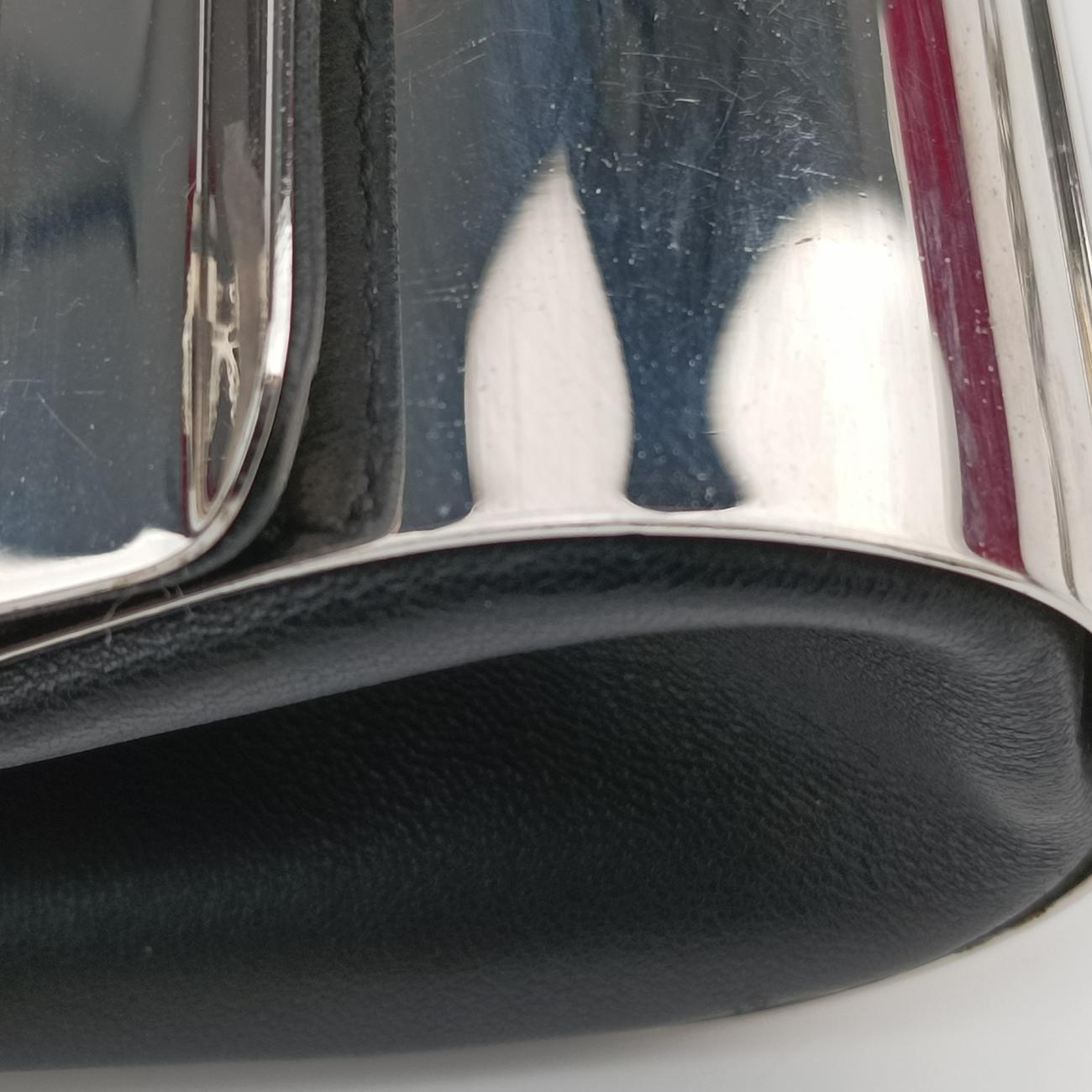 Runway Medusa Silver Metal CLG303392212235ランウェイメデューサ シルバー メタル CLG303392212235