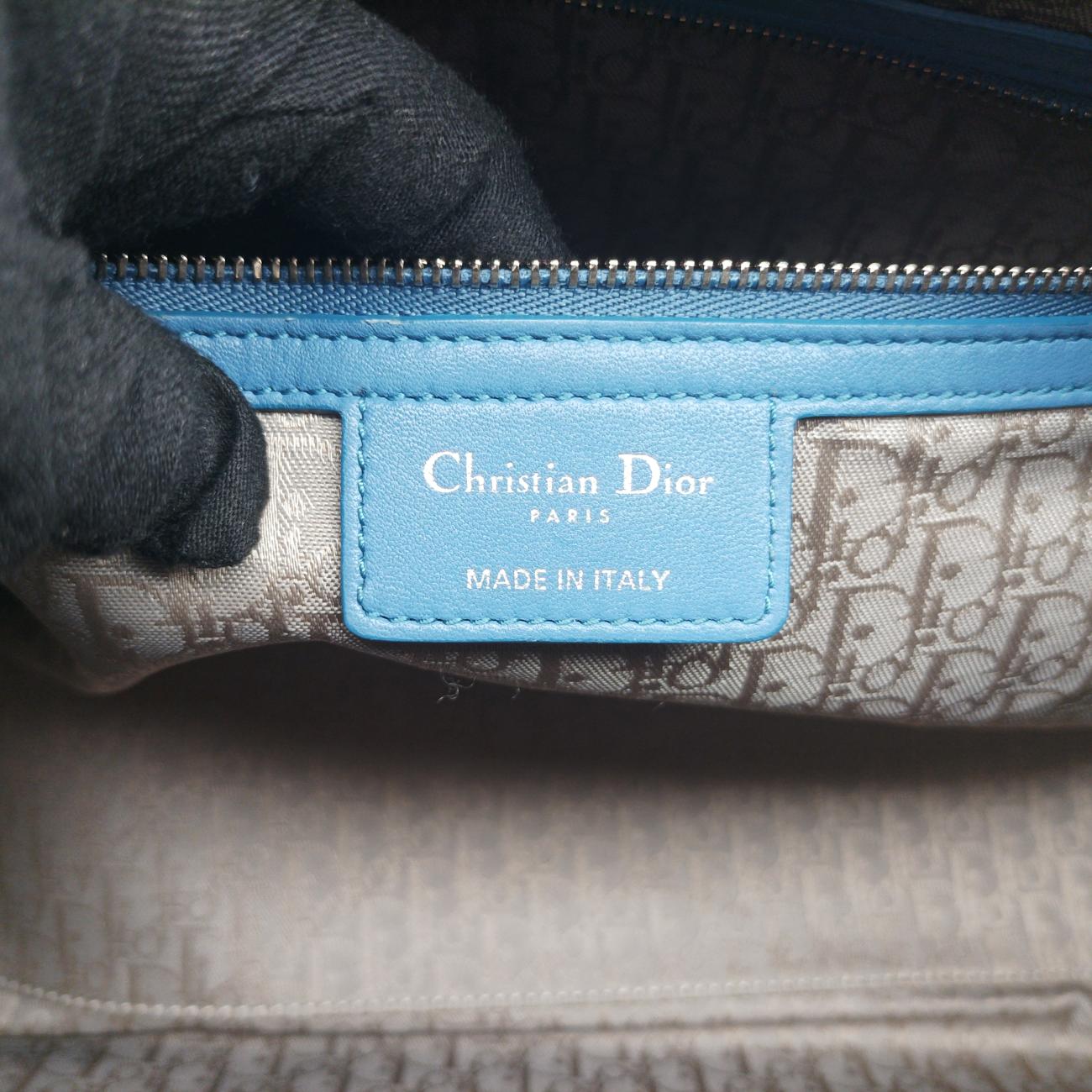 Lady Dior Blue lambskin 04-MA-1101レディディオール ブルー ラムスキン 04-MA-1101