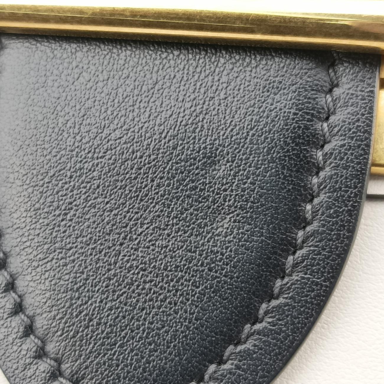 Cahier Black×white Leather 1BD045 25カイエ ブラック×ホワイト レザー 1BD045 25