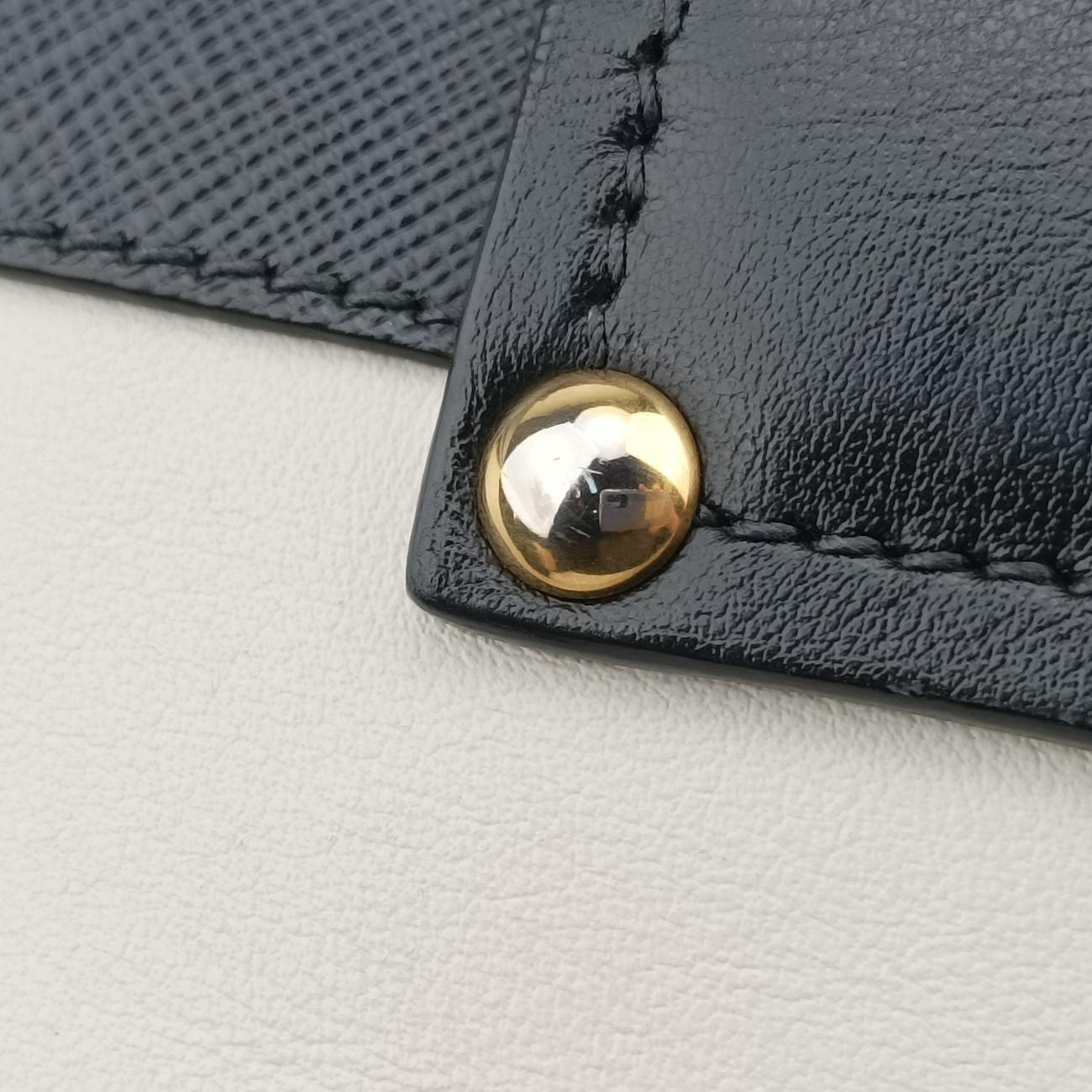 Cahier Black×white Leather 1BD045 25カイエ ブラック×ホワイト レザー 1BD045 25