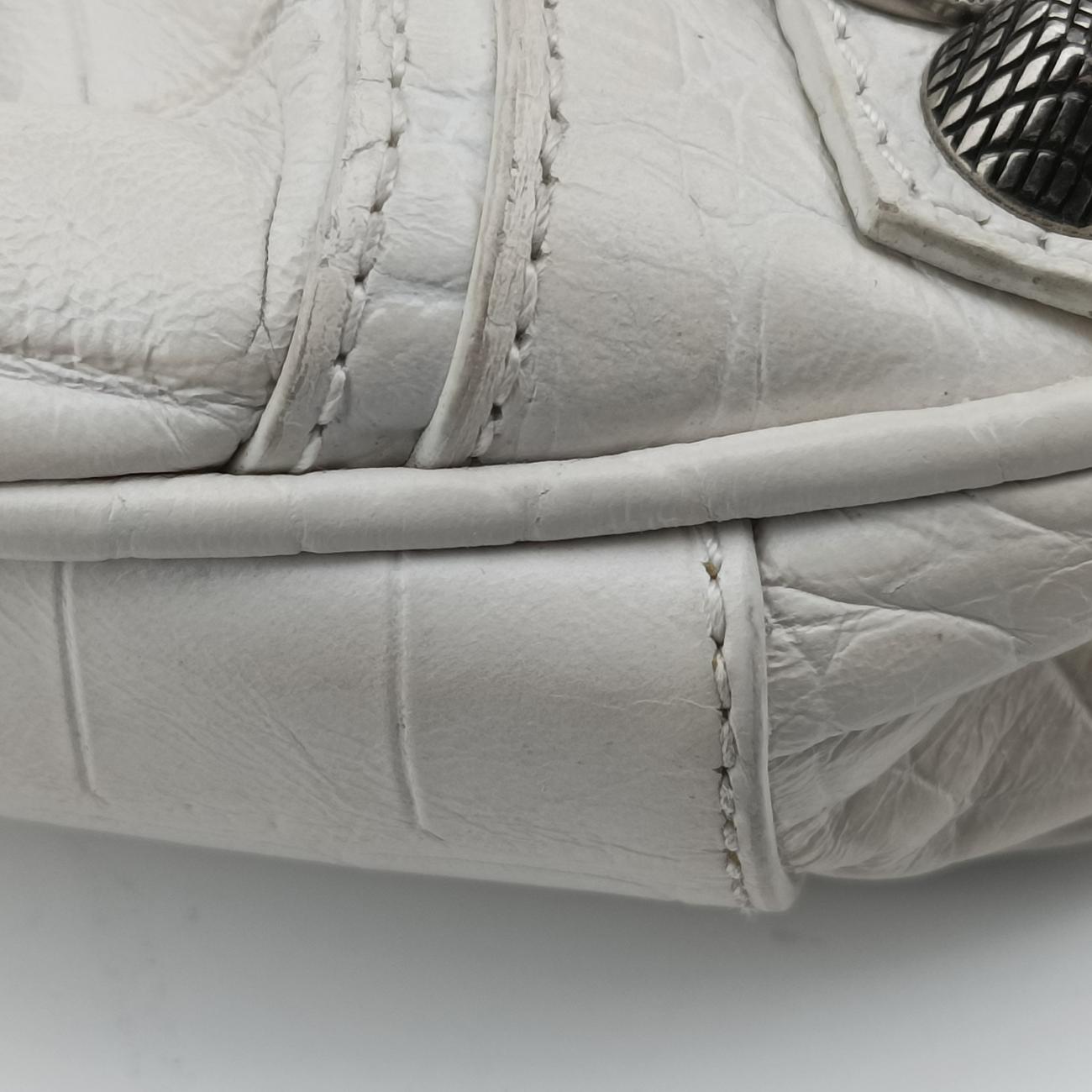 Le Cagole mini White lambskin 695814.9016.R.527545ル カゴール ミニ ホワイト ラムスキン 695814.9016.R.527545