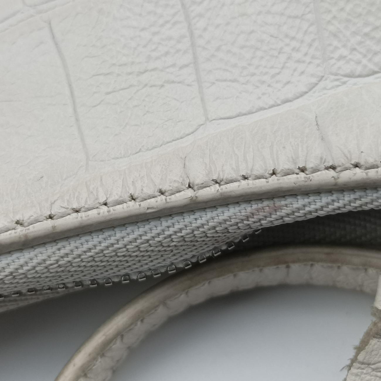 Le Cagole mini White lambskin 695814.9016.R.527545ル カゴール ミニ ホワイト ラムスキン 695814.9016.R.527545