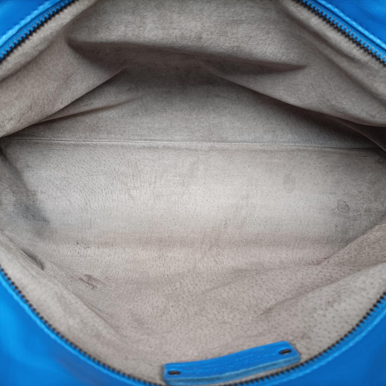 Intrecciato Blue lambskin B05059512Cイントレチャート ブルー ラムスキン B05059512C