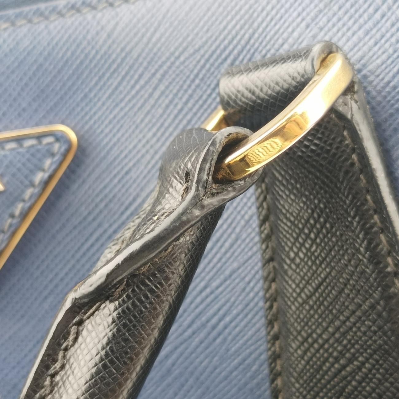 Galleria Blue x black SAFFIANO Leather B1874A 14/Gガレリア ブルー x ブラック サフィアーノレザー B1874A 14/G