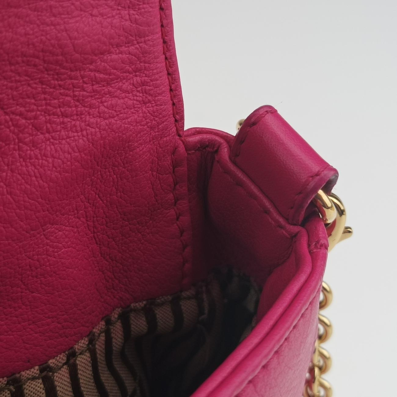 Fendista Pochette Rose Leather 8M0276 8M0276-ANG-128-2566フェンディスタ ポシェット ローズ レッド レザー 8M0276 8M0276-ANG-128-2566