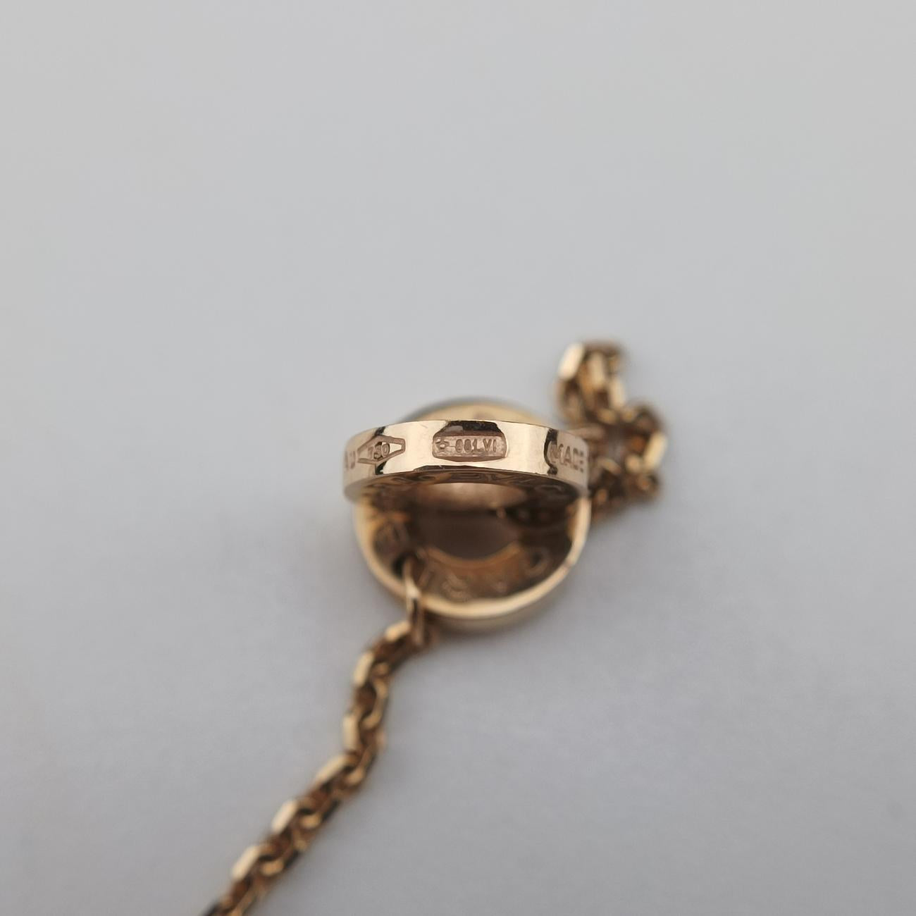 Diva's Dream Black×golden AU750 350582 N6YWRRディーバ ドリーム ブラック×ゴールド AU750 350582 N6YWRR