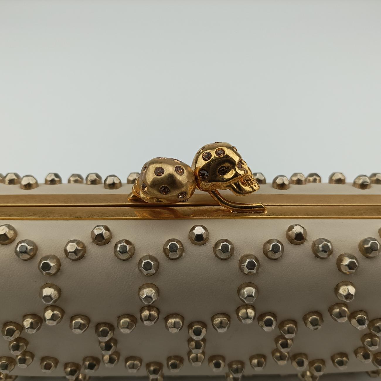 Twin Skull White Leather 300791 000926ツインスカル ホワイト レザー 300791 000926