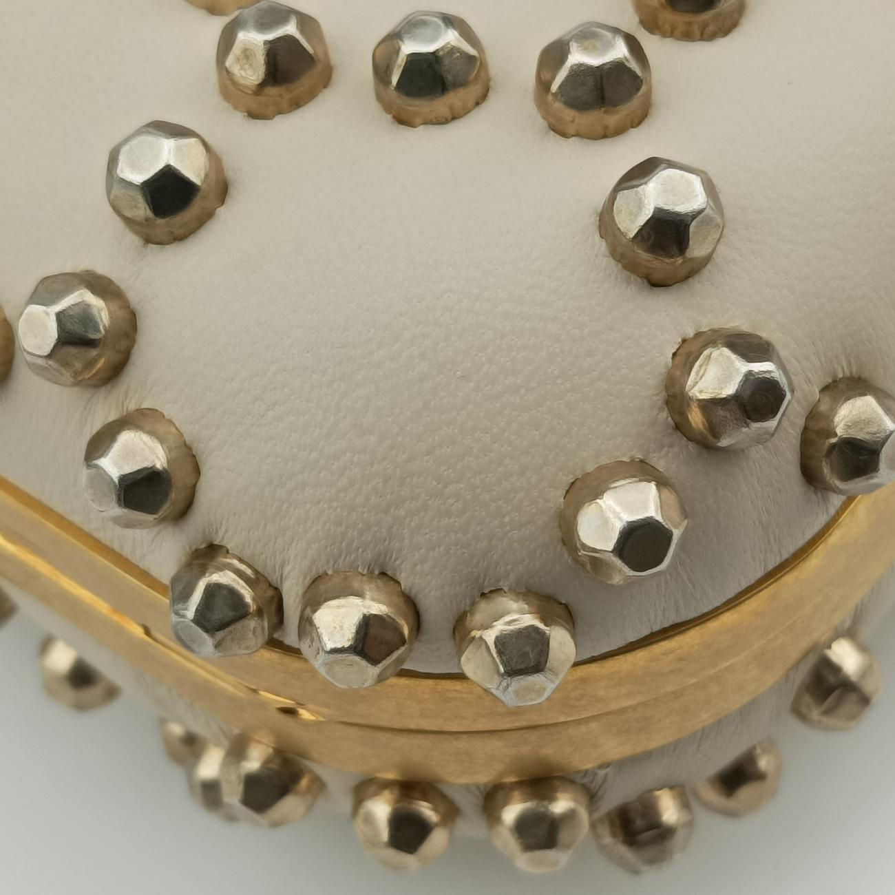 Twin Skull White Leather 300791 000926ツインスカル ホワイト レザー 300791 000926