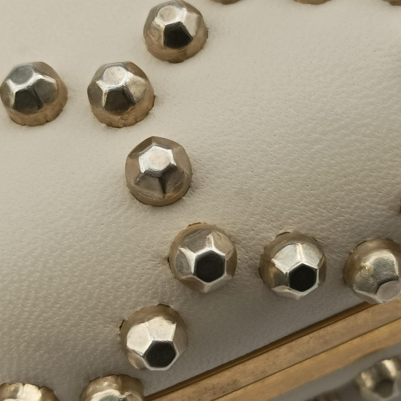 Twin Skull White Leather 300791 000926ツインスカル ホワイト レザー 300791 000926