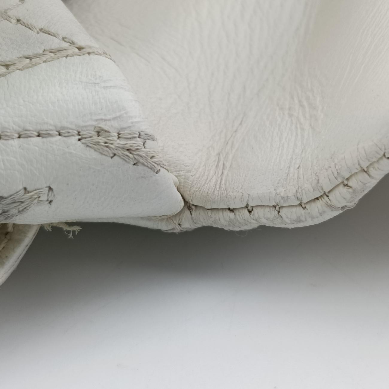 Embossed Leather Talia Vanitas White Leather エンボス レザー タリア ヴァニタス ホワイト レザー 