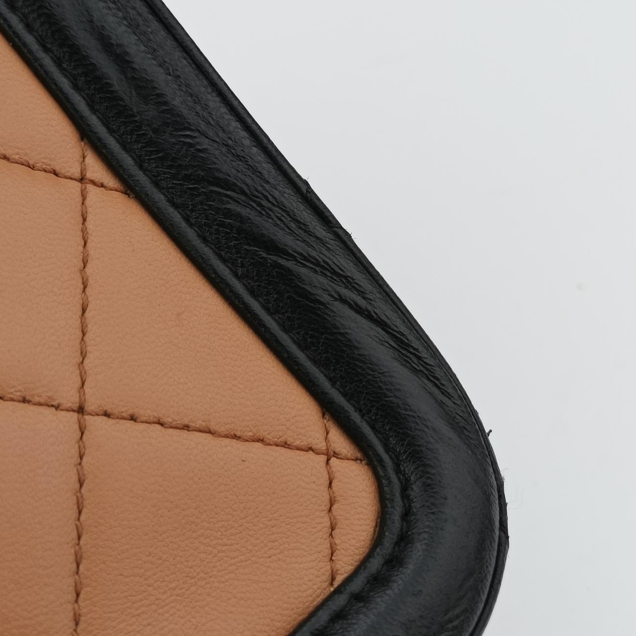 Elegant CC Flap Beige×black Leather A91365 23230869マトラッセ シングルフラップ ベージュ×ブラック レザー A91365 23230869