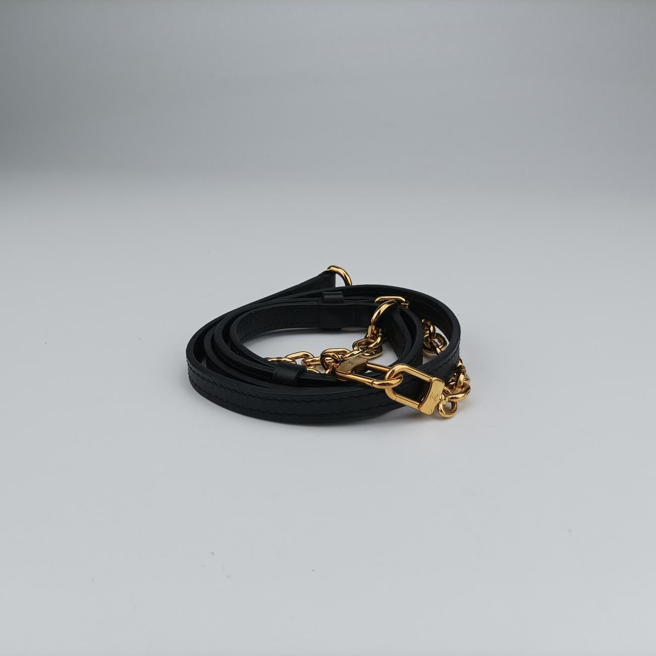 Trunk Clutch Rouge×Black Epi M51697 Lot number unknownトランククラッチ ルージュ×ブラック エピ M51697 製番不明