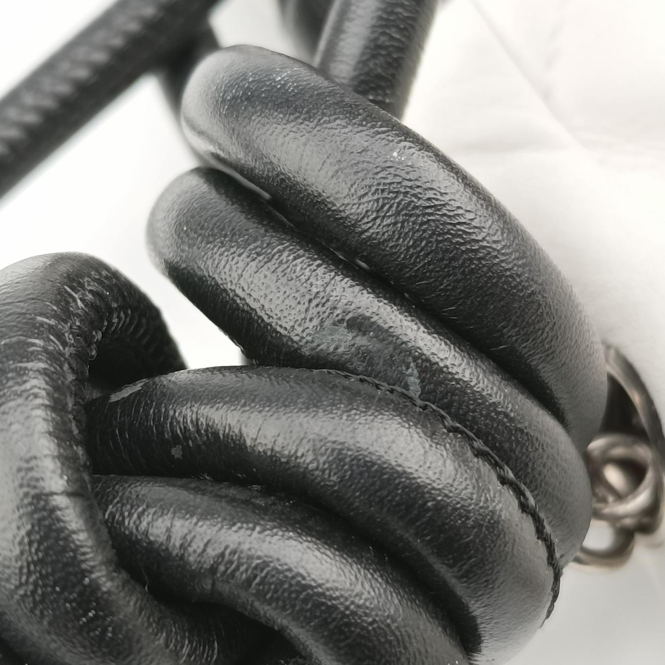 Cambon Line Black×white lambskin A25178 9499352カンボン ライン ブラック×ホワイト ラムスキン A25178 9499352