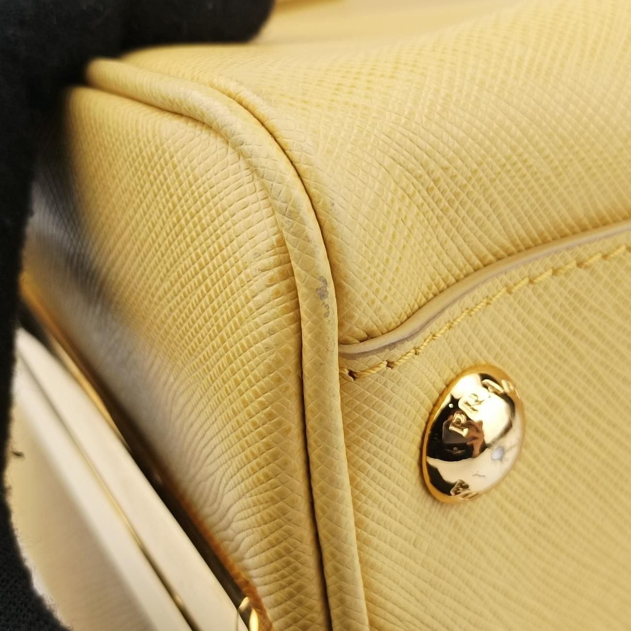 Pyramid Yellow Saffiano Leather BL0808 180 8ピラミッド イエロー サフィアーノレザー BL0808 180 8