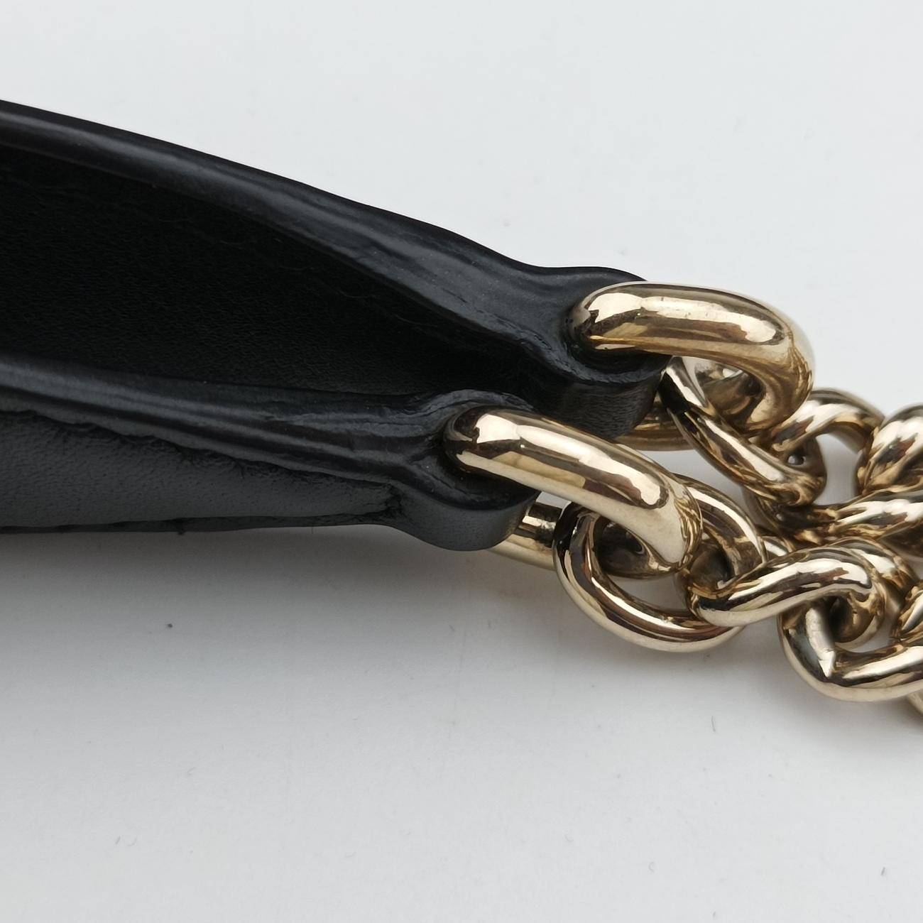 Emily Black Leather 369621 I018988365エミリー ブラック レザー 369621 I018988365