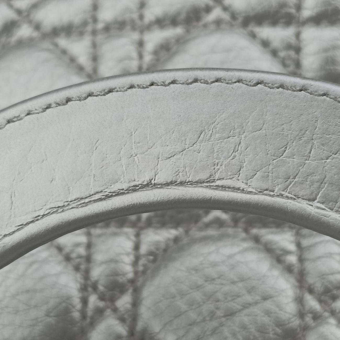 Lady Dior Silver Leather 09-BO-0137レディディオール シルバー レザー 09-BO-0137