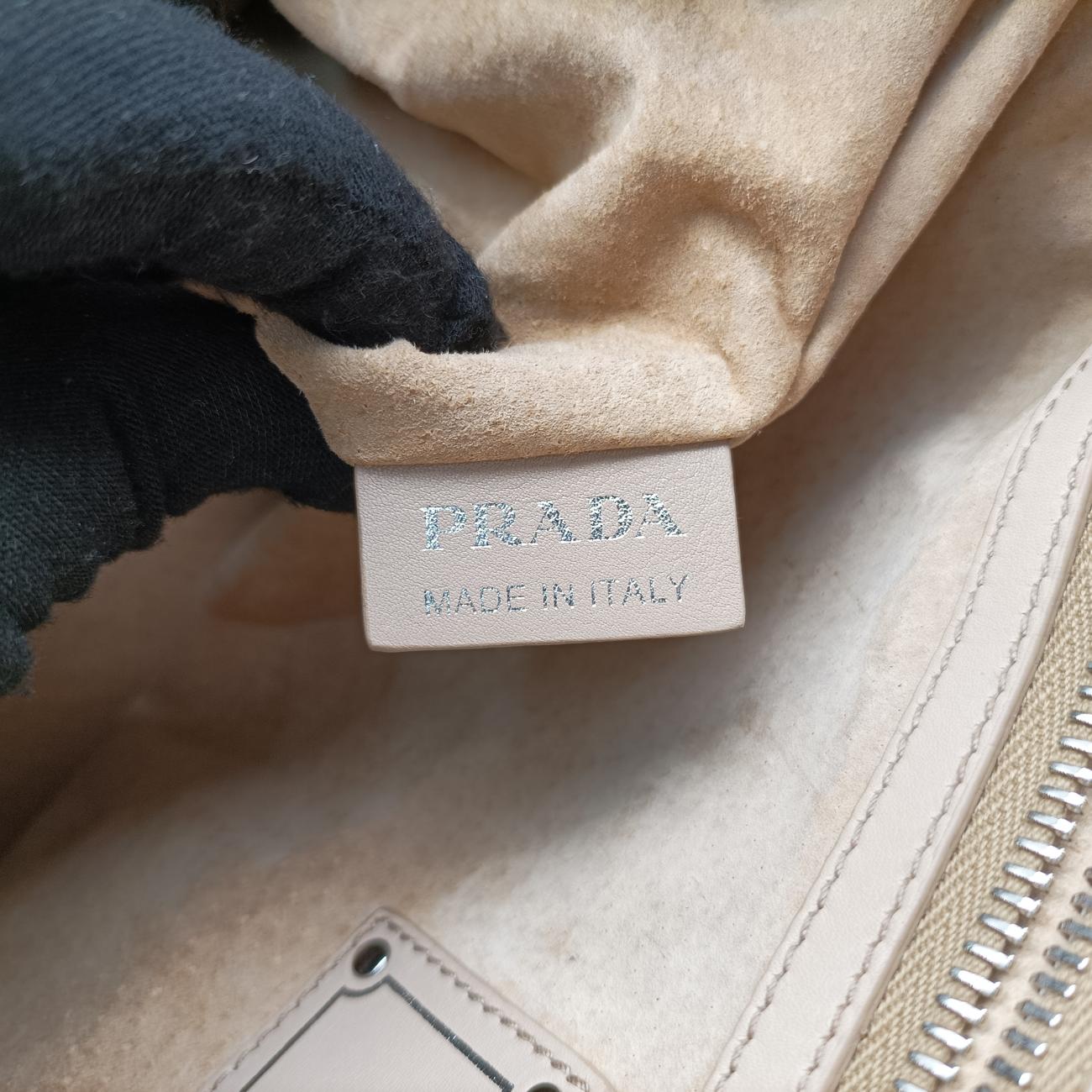 Triangle logo Beige Leather 113 12三角ロゴ ベージュ レザー 113 12