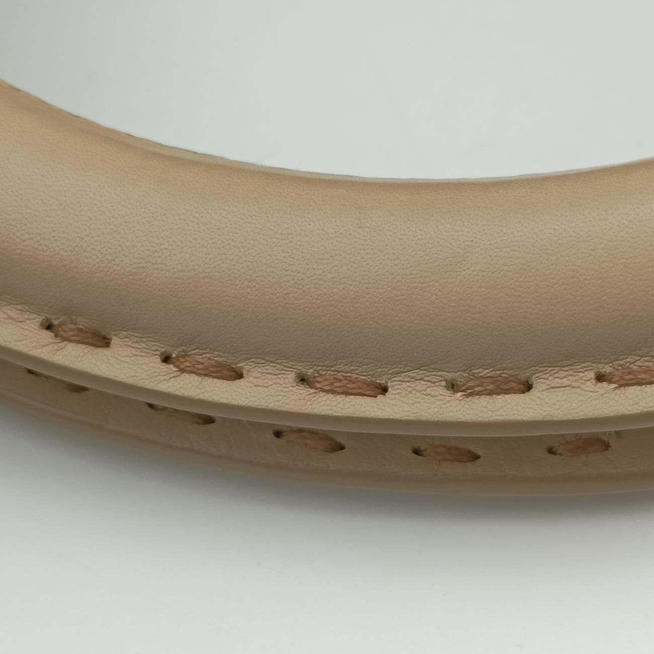 Triangle logo Beige Leather 113 12三角ロゴ ベージュ レザー 113 12