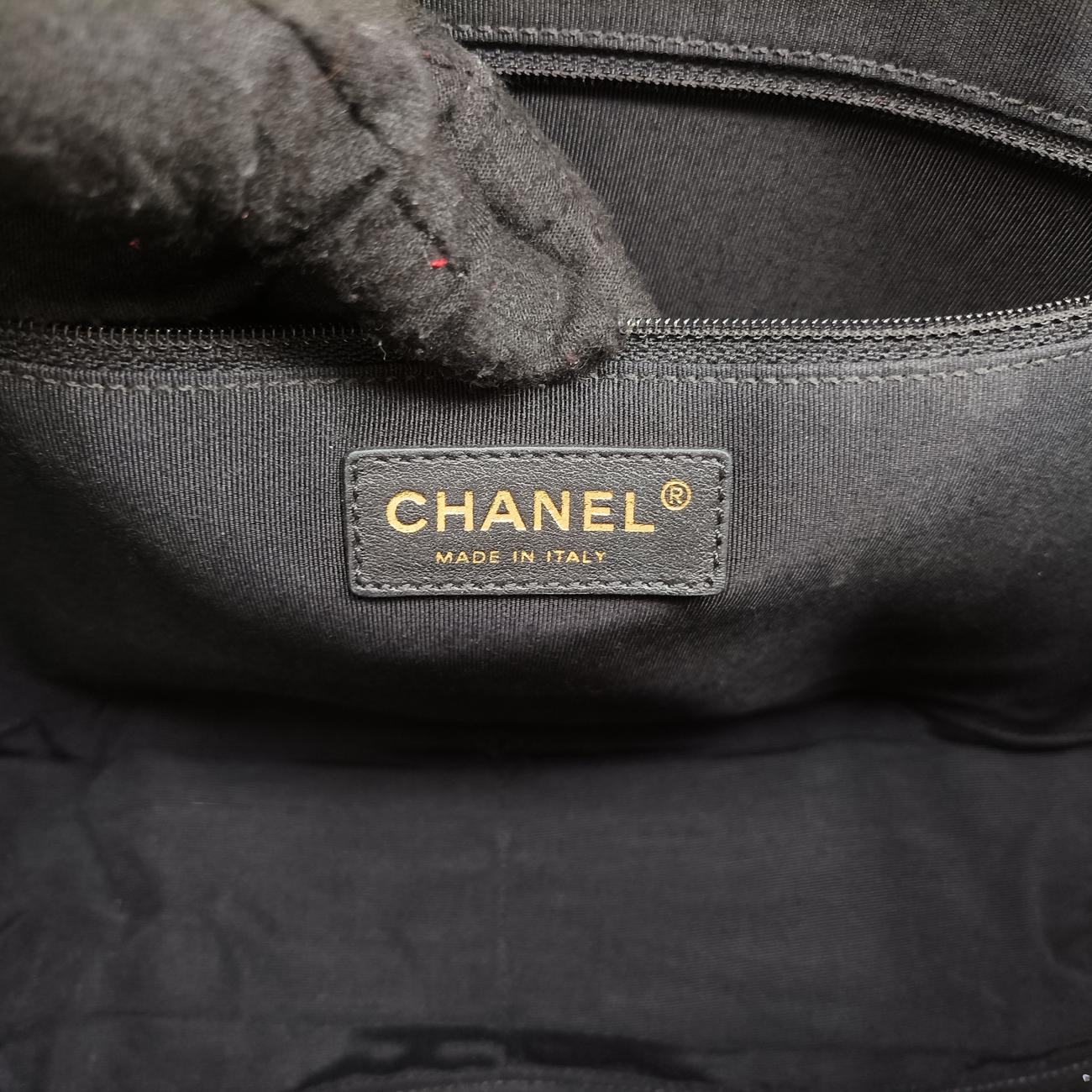 BOY CHANEL White Leather A66713 15331100ボーイシャネル ホワイト レザー A66713 15331100