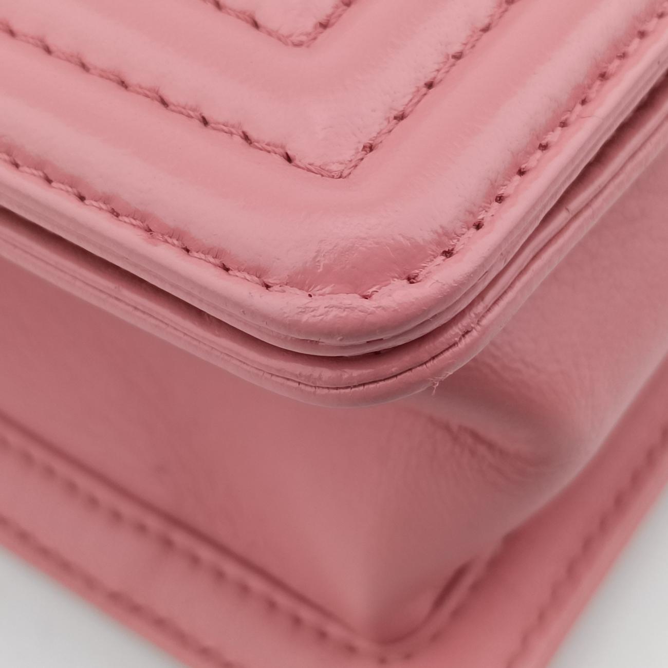 BOY CHANEL Pink×Multicolour Leather x Plastic A67085 24257697ボーイシャネル ピンク×マルチカラー レザー×プラスチック A67085 24257697