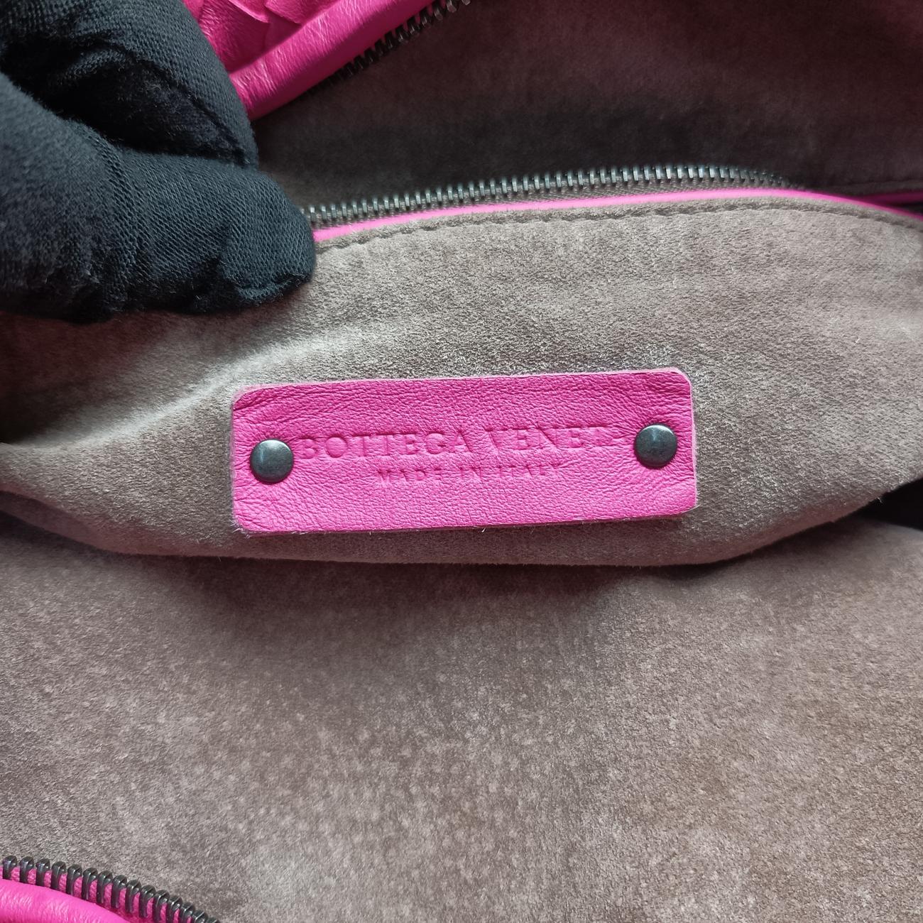 Intrecciato Pink lambskin B02359549Qイントレチャート ピンク ラムスキン B02359549Q