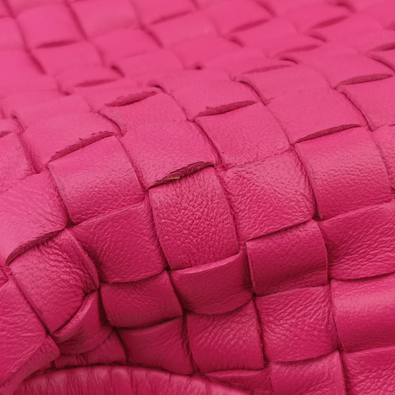 Intrecciato Pink lambskin B02359549Qイントレチャート ピンク ラムスキン B02359549Q