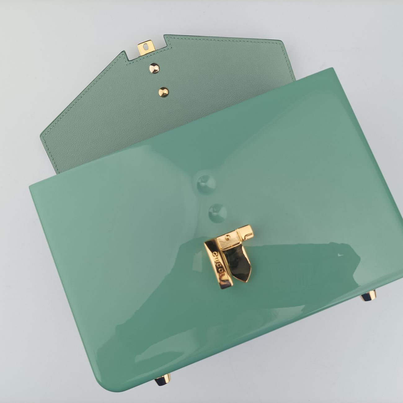 Sylvie 1969 Acrylic Mini Hand Green Acrylic 589482 E031111667シルヴィ1969アクリルミニハンド グリーン アクリル 589482 E031111667