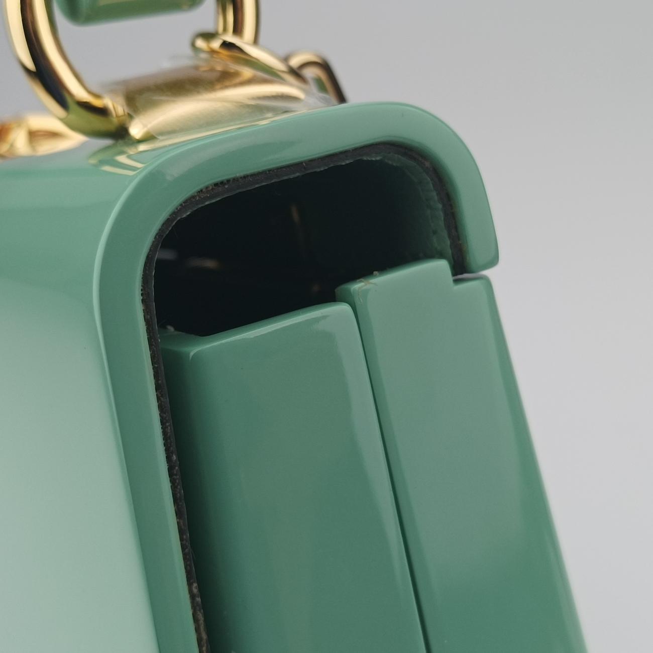 Sylvie 1969 Acrylic Mini Hand Green Acrylic 589482 E031111667シルヴィ1969アクリルミニハンド グリーン アクリル 589482 E031111667