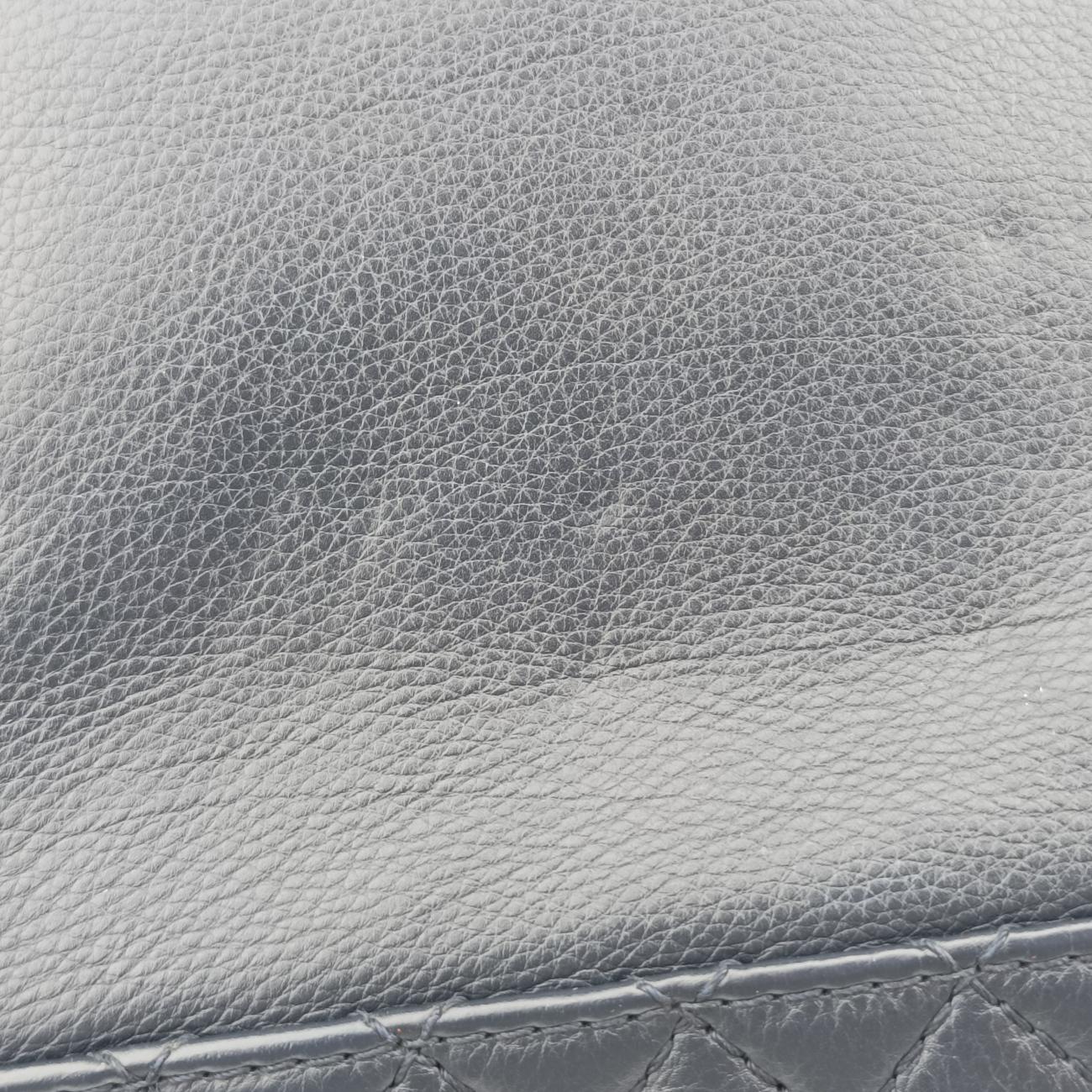 BOY CHANEL Navy Leather A67948 18785020ボーイシャネル ネイビー レザー A67948 18785020