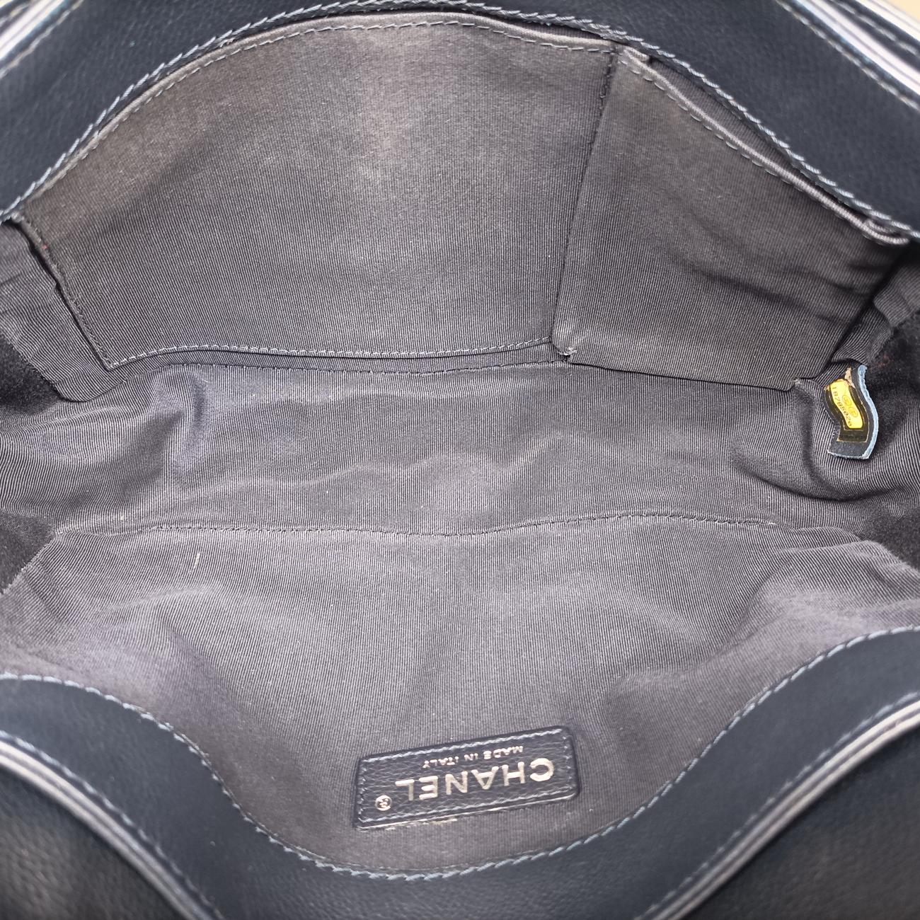 BOY CHANEL Navy Leather A67948 18785020ボーイシャネル ネイビー レザー A67948 18785020