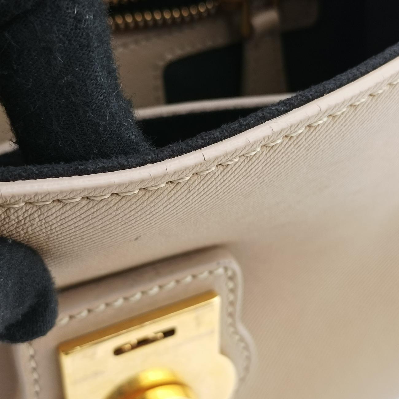 DK88 Beige Leather TIVITP1262ディーケイ88 ベージュ レザー TIVITP1262