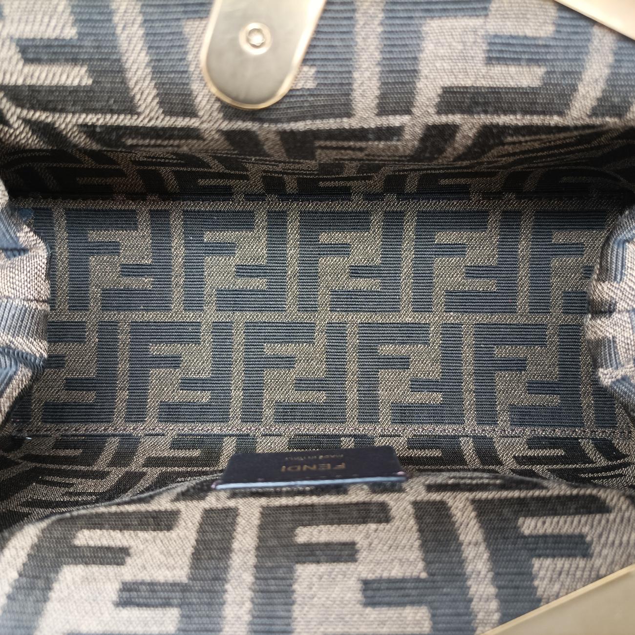 First small Red lambskin 8BP129 8BP129 ABVE 219-8241ファースト スモール レッド ラムスキン 8BP129 8BP129 ABVE 219-8241