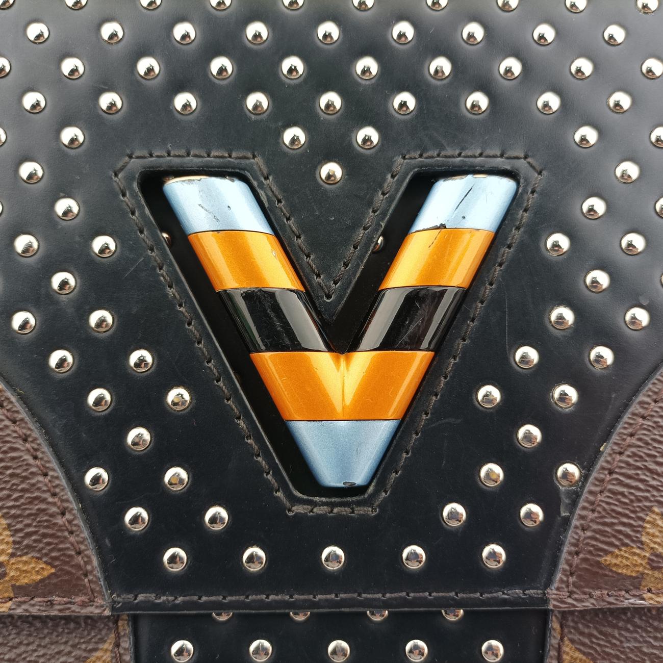 Monogram Studded Twist MM brown×Black×multicolor Monogram Canvas FL2136モノグラム スタッズ ツイスト MM モノグラム/ブラウン系×ブラック×マルチカラー モノグラムキャンバス FL2136