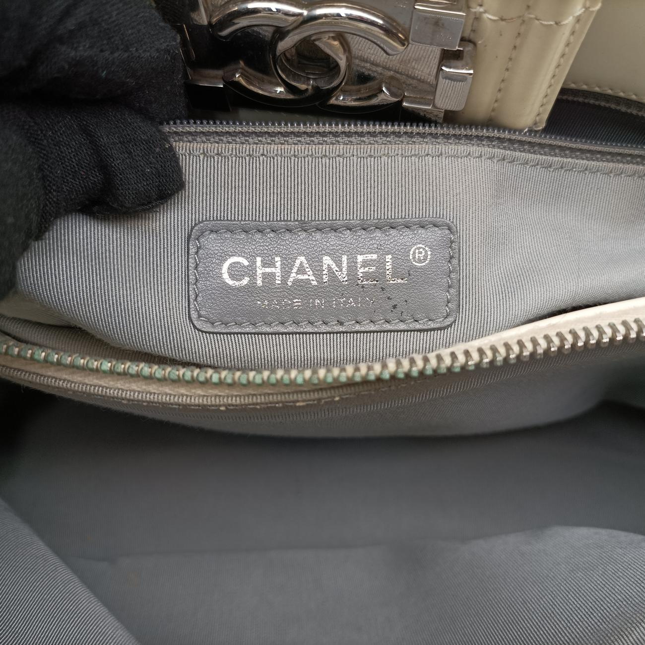 Jetsetter Boy Shopping Tote White Patent A67020 16401104ジェットセッター ボーイ ショッピング トート ホワイト パテント A67020 16401104