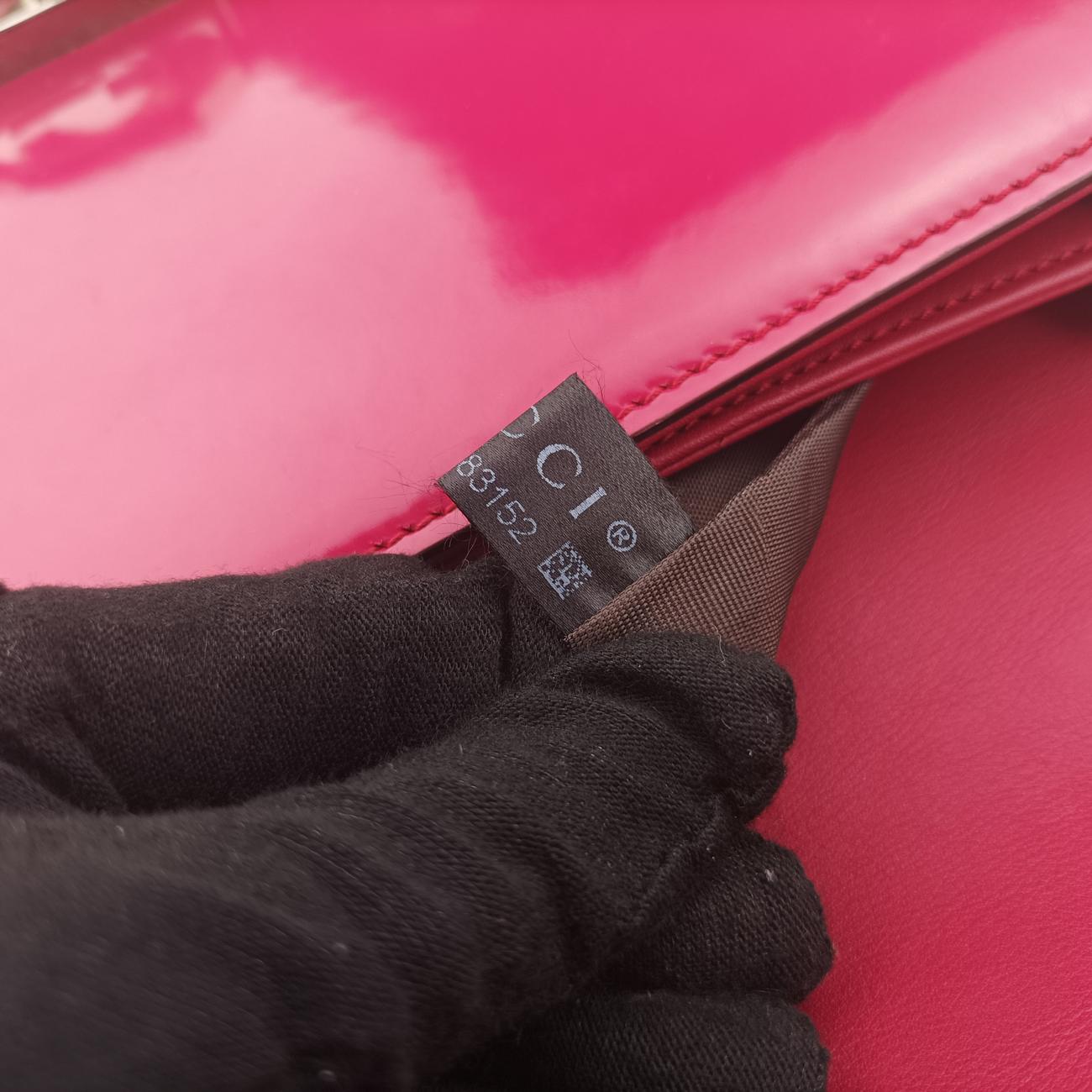 Interlocking G Pink Patent 387606 G018583152インターロッキングG ピンク パテント 387606 G018583152