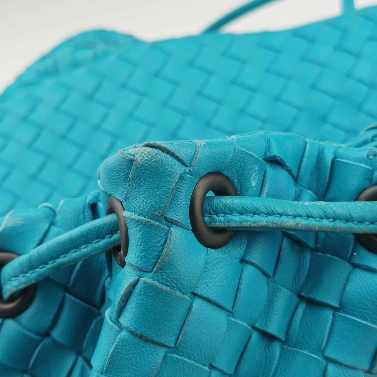 Intrecciato Blue lambskin B00496540Yイントレチャート ブルー ラムスキン B00496540Y