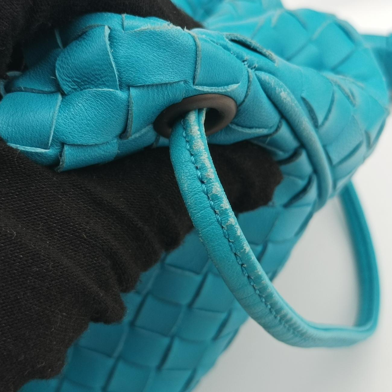 Intrecciato Blue lambskin B00496540Yイントレチャート ブルー ラムスキン B00496540Y