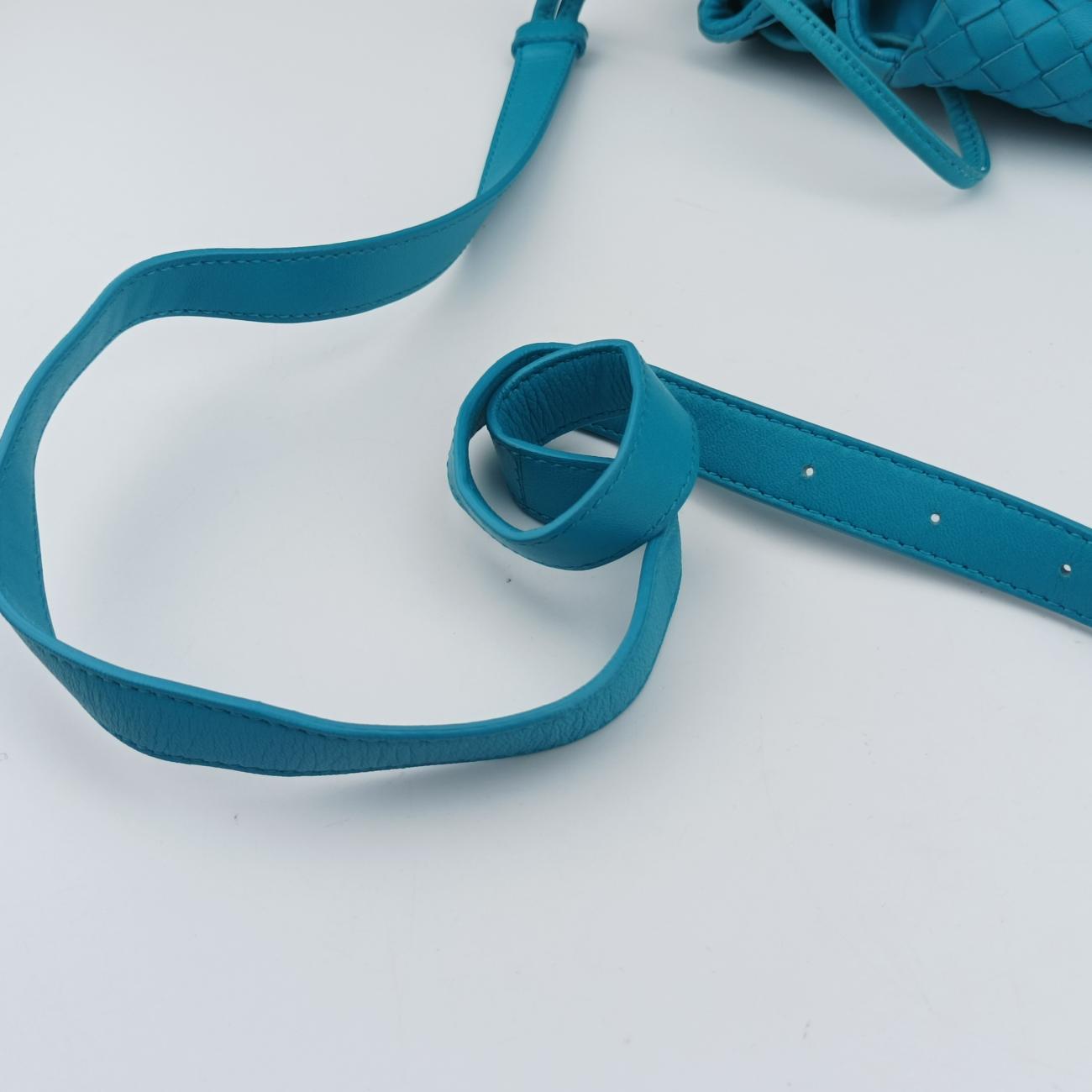 Intrecciato Blue lambskin B00496540Yイントレチャート ブルー ラムスキン B00496540Y