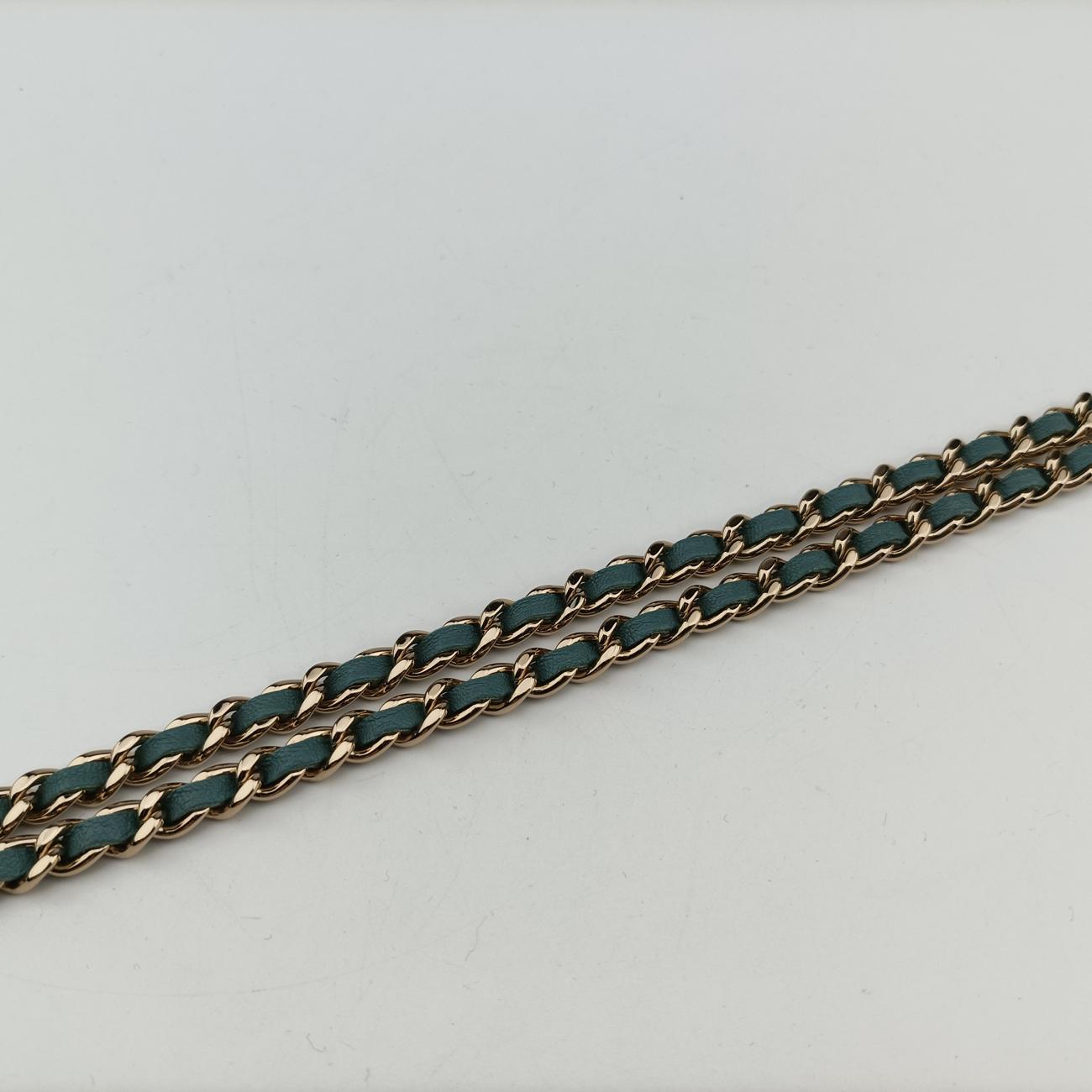 Matelassé Flap Phone Case Blue lambskin AP2096 31980468マトラッセ フラップ フォン ケース ブルー ラムスキン AP2096 31980468