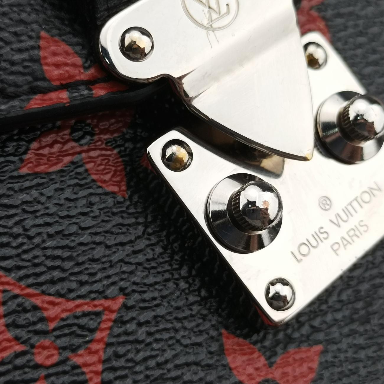 Pochette Metis MM Noir×ROUGE Monogram Infrarouge M41462 DR4186ポシェット メティス MM ノワール×ルージュ モノグラム アンフラルージュ M41462 DR4186