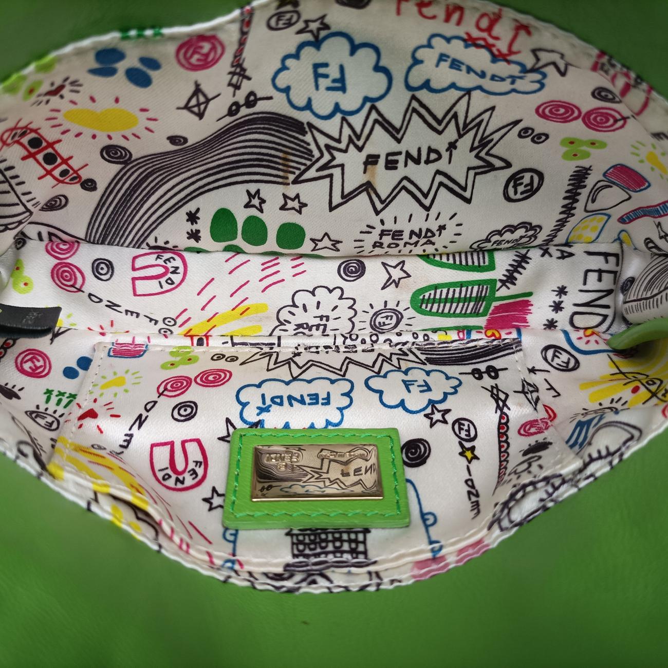 BAGUETTE Green Leather 8BK060 2415-8BK060-YME-088マンマバケット グリーン レザー 8BK060 2415-8BK060-YME-088