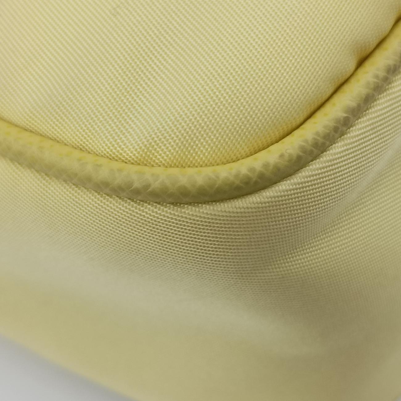 Re-Edition 2005 Re-Nylon Yellow nylon 1BH204 272 Pリエディション 2005 リナイロン イエロー ナイロン 1BH204 272 P