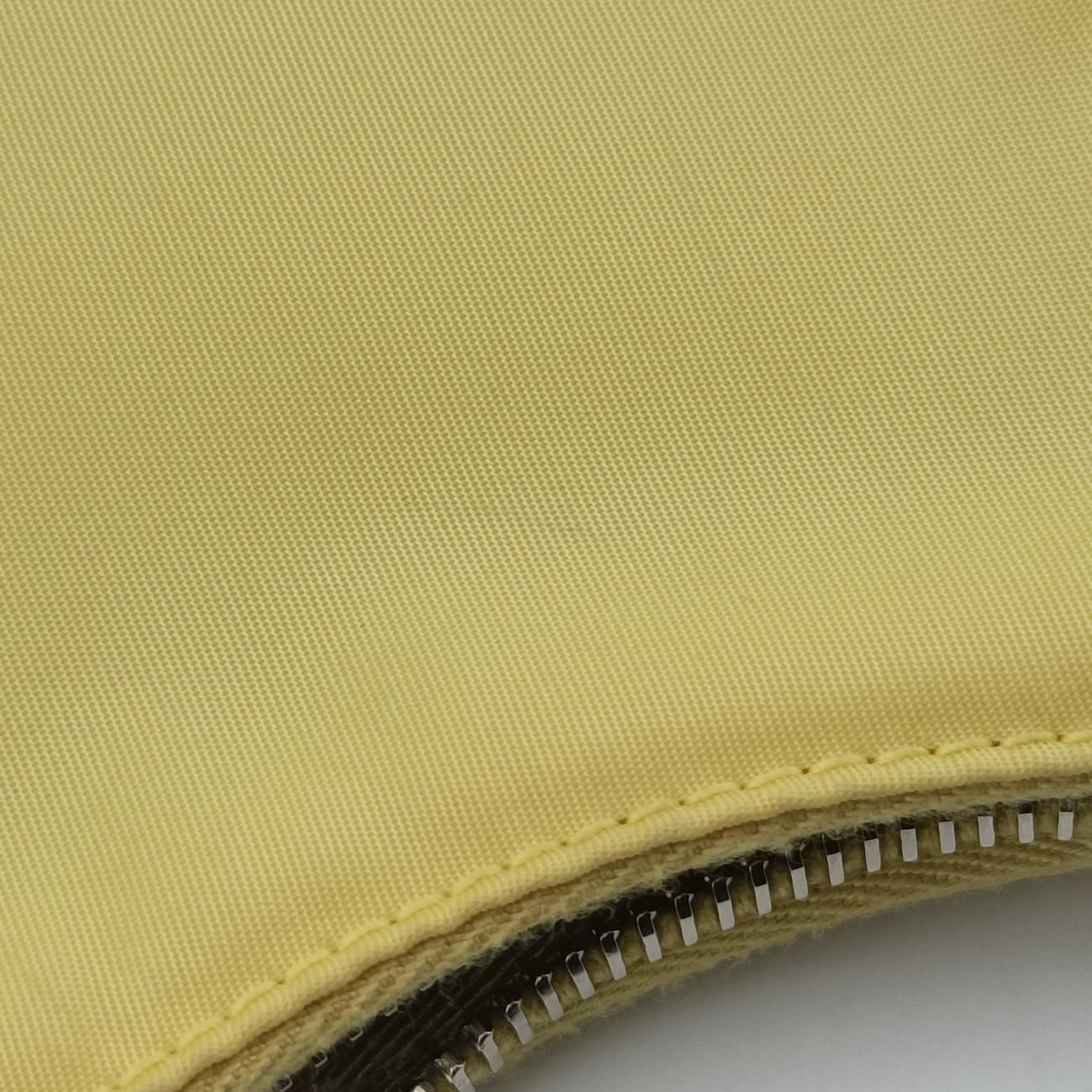 Re-Edition 2005 Re-Nylon Yellow nylon 1BH204 272 Pリエディション 2005 リナイロン イエロー ナイロン 1BH204 272 P